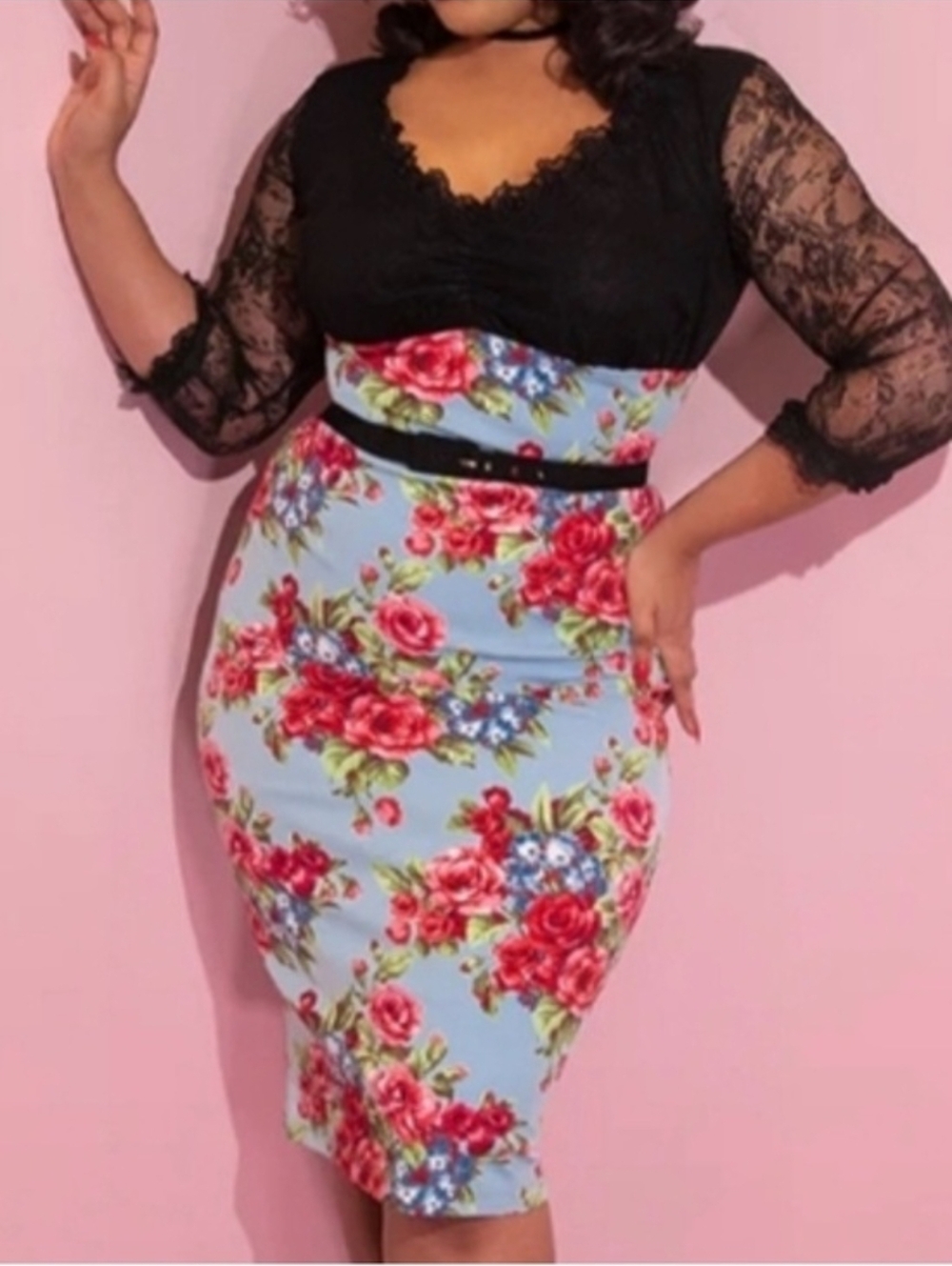 Romantique Wiggle Dress From Vixen